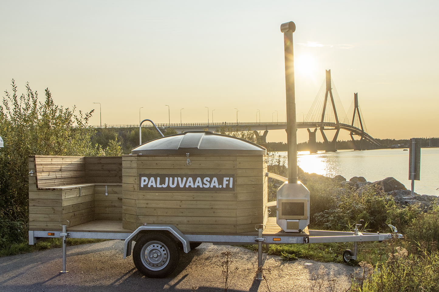 Vuokraa paljukärry poreilla ja valoilla!